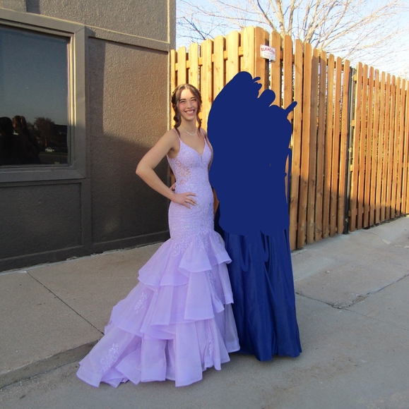 Ellie Wilde Lavender Mermaid Prom Dress Perfect Condition - Picture 3 of 9